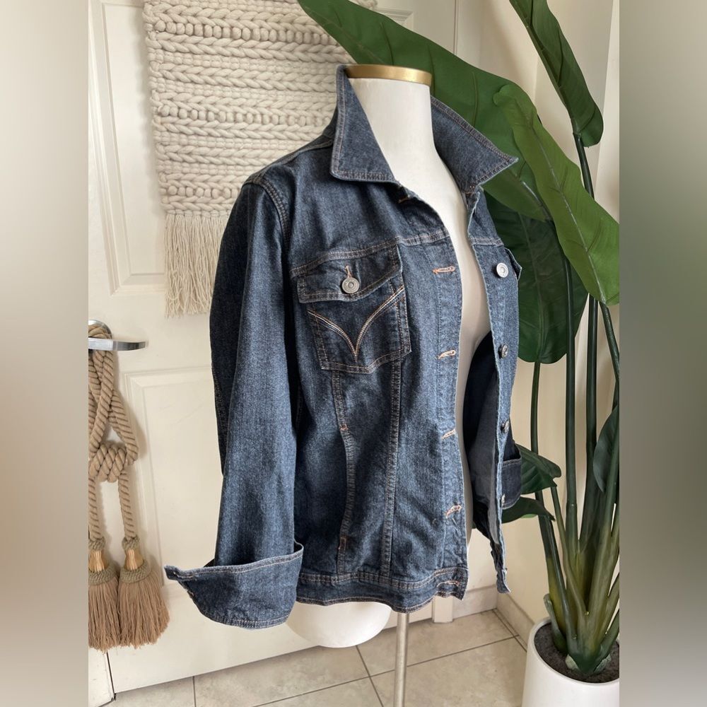 Venezia Jeans Clothing Co. Women's 2X Dark Blue Denim Jacket Size 22/24 - Picture 3 of 15